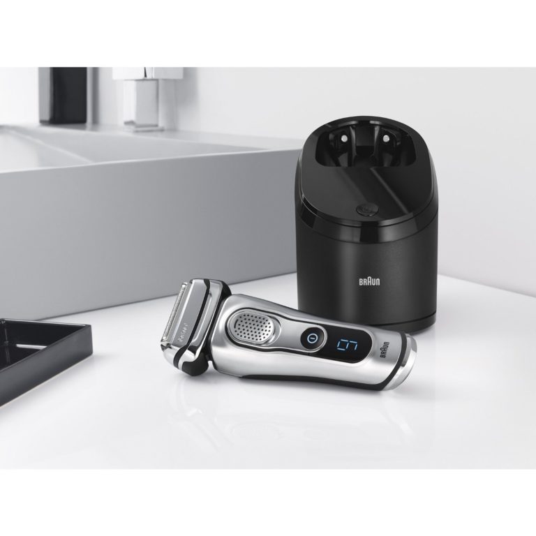 Philips Norelco 1250X/40 SensoTouch 3D Electric Razor