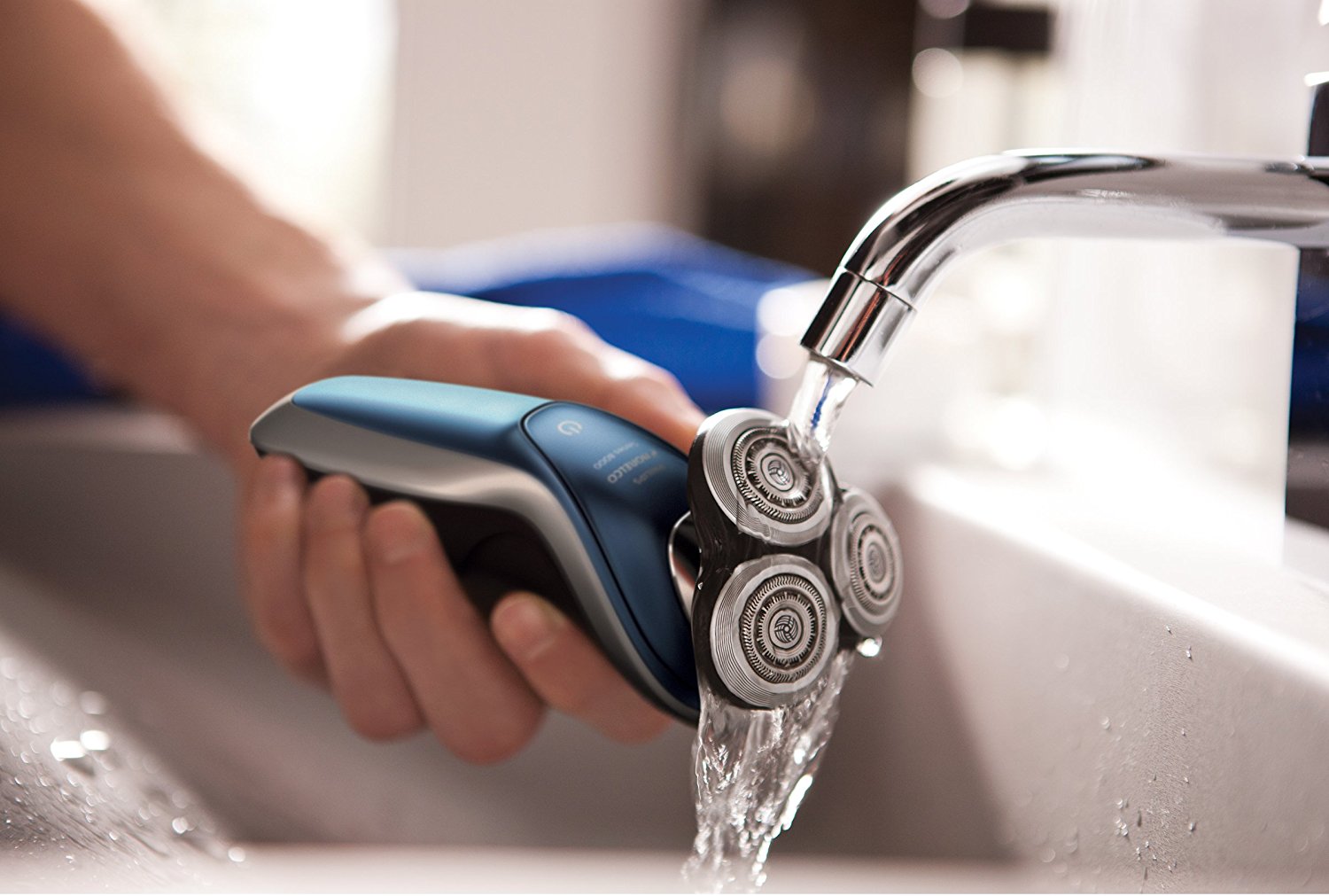Philips Norelco Electric Shaver 8900 Review